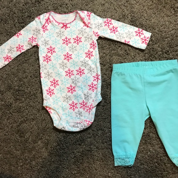 Snowflake baby outfit Clearance